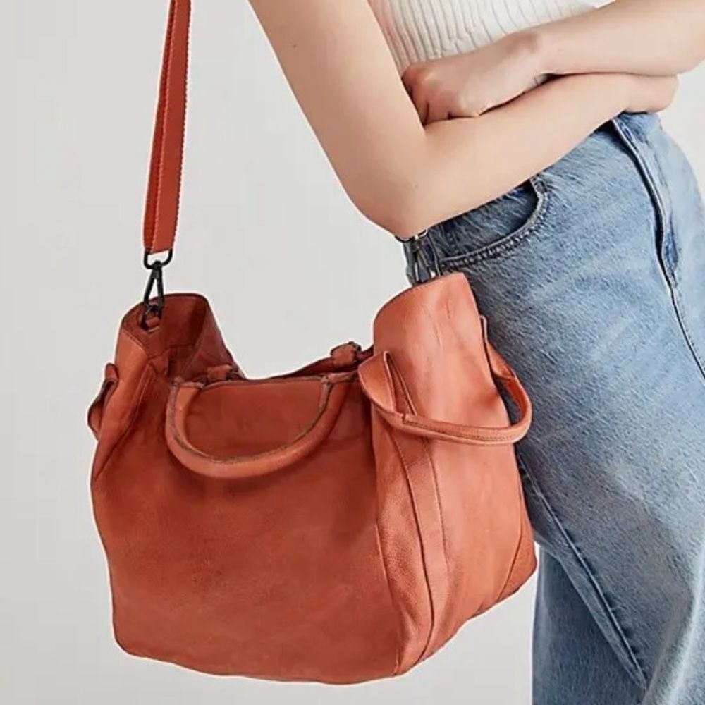 FREE PEOPLE Leslie Leather Tote Tiger Red Bag - Picture 1 of 16